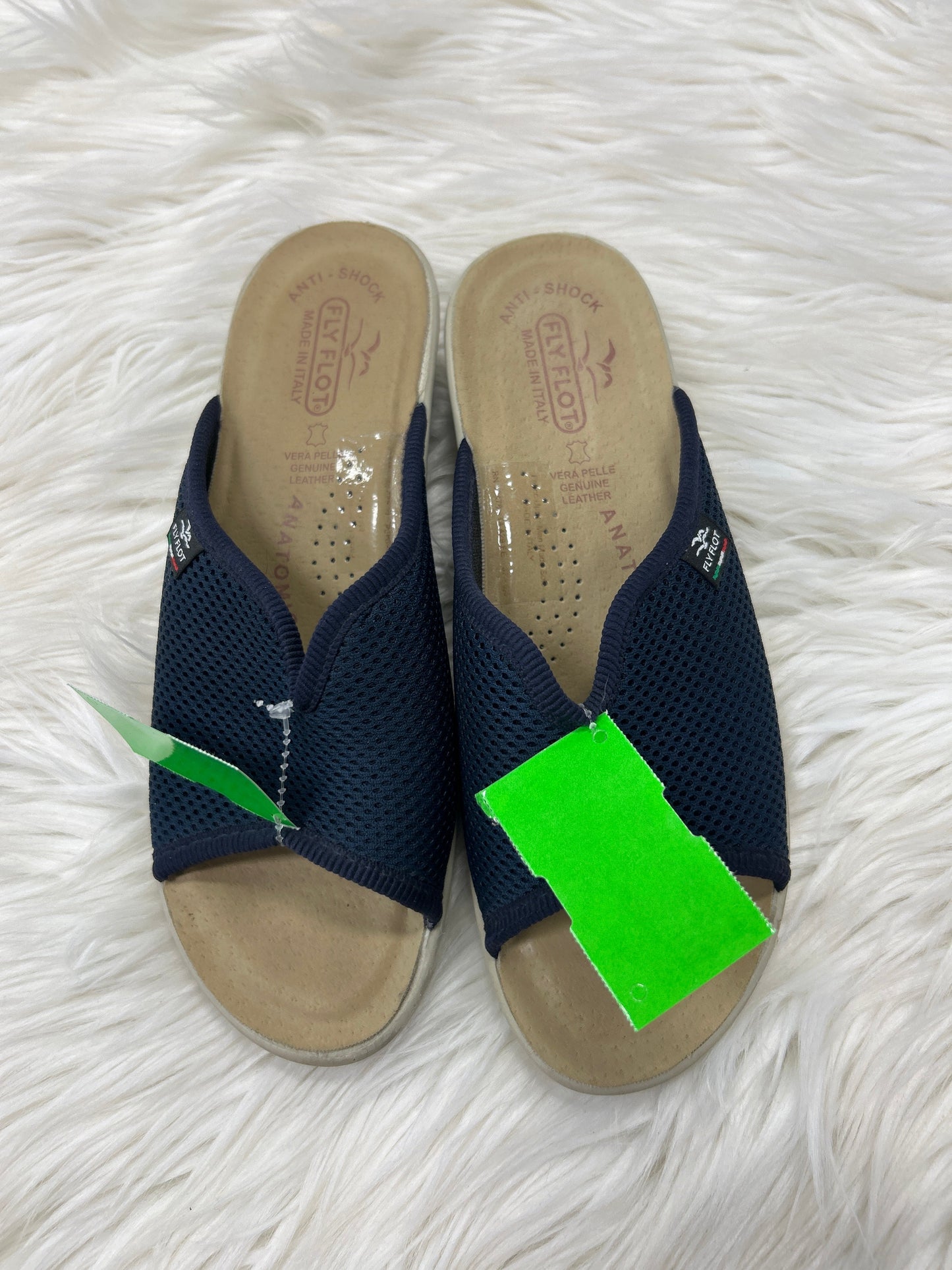 Sandals Flats By Clothes Mentor In Navy, Size:6.5