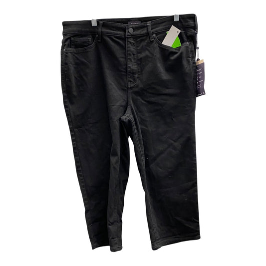 CAPRIS by  CME In BLACK, Size: 16