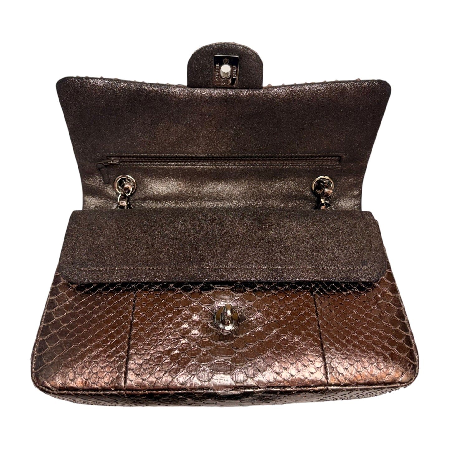 Crossbody Luxury Designer By Chanel, Size: Medium