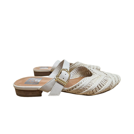 Shoes Flats By Dolce Vita In Beige, Size:7