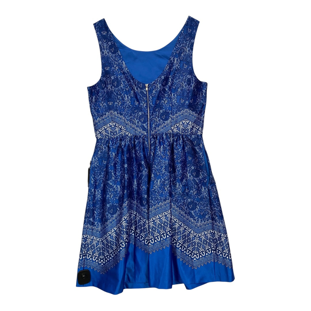 Dress Casual Short By Outback Red  Size: 6
