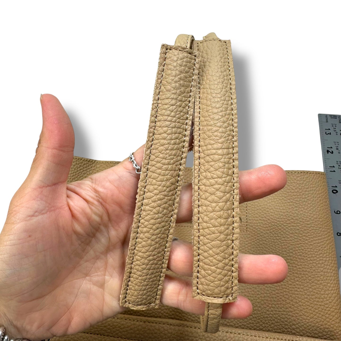 VEGAN LEATHER SLOUCHY BUCKET BAG By 8 Other Reasons, Size: Small