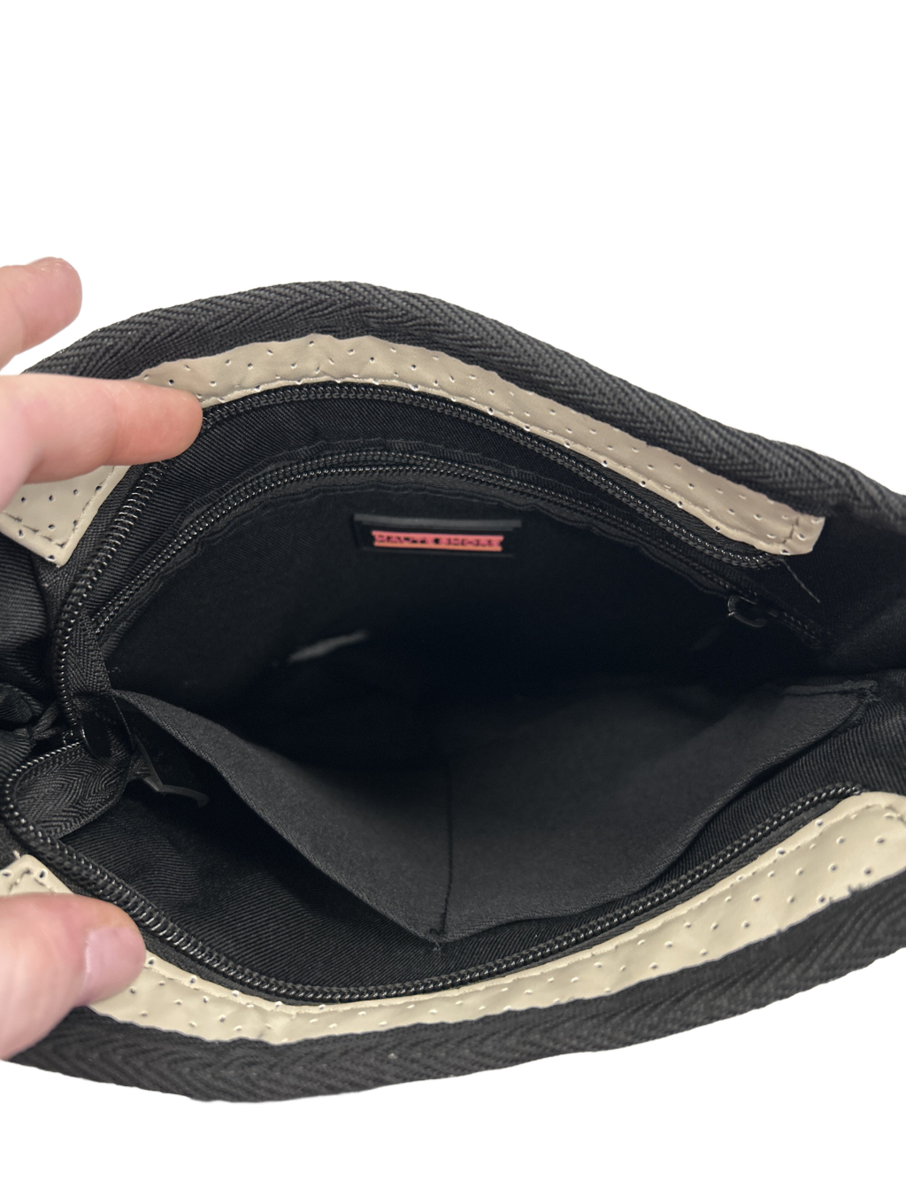 Handbag By Haute Shore  Size: Large