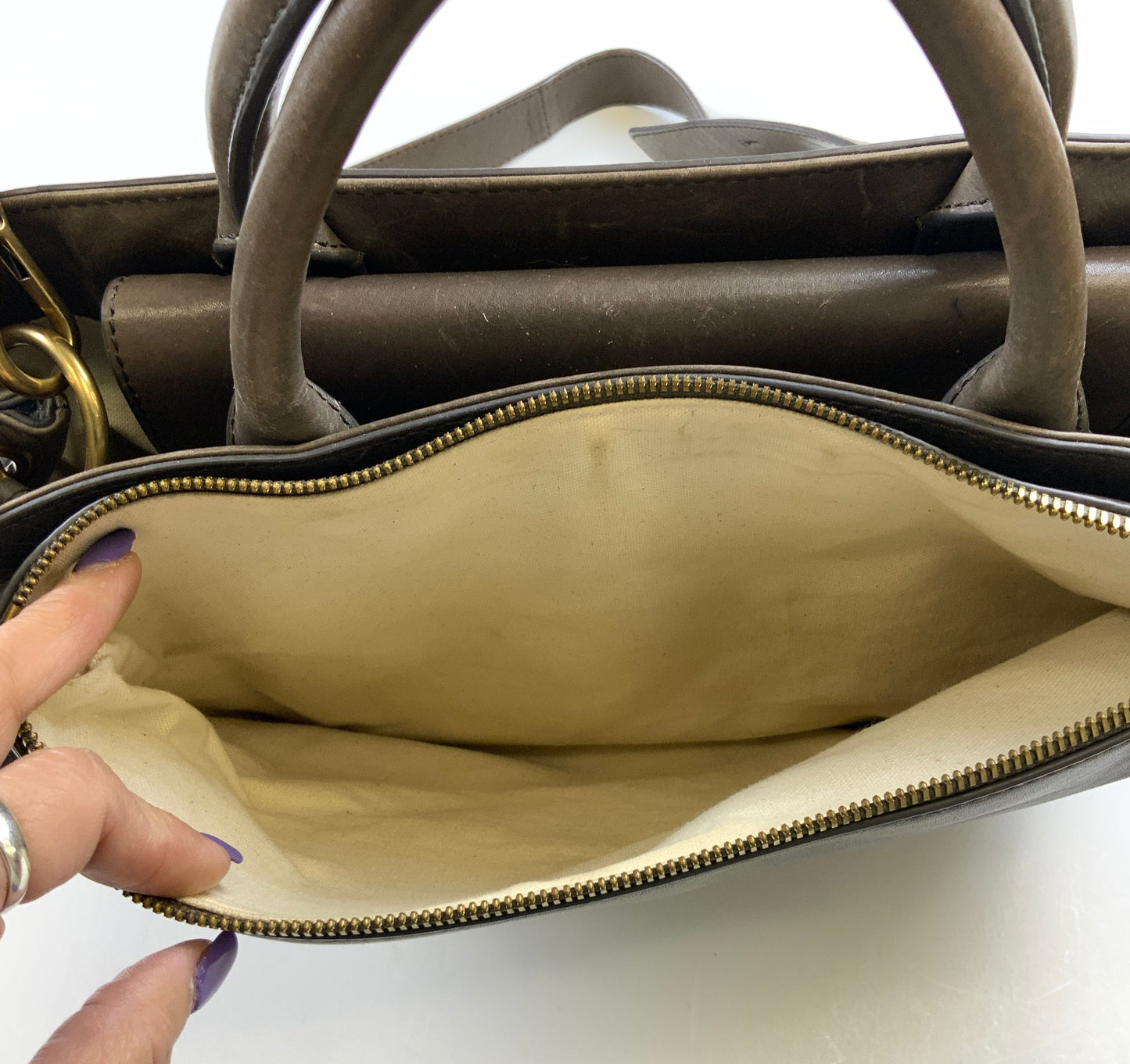 Handbag Leather By Margot, Size: Medium