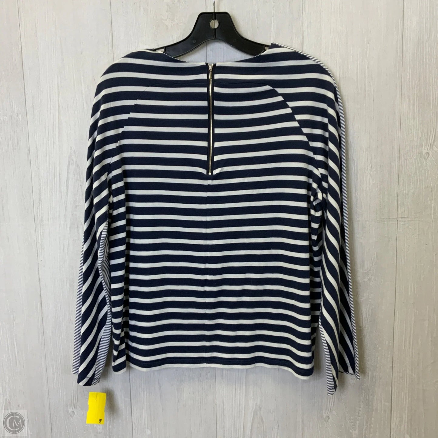 Top Long Sleeve By Vineyard Vines In Blue & White, Size: L