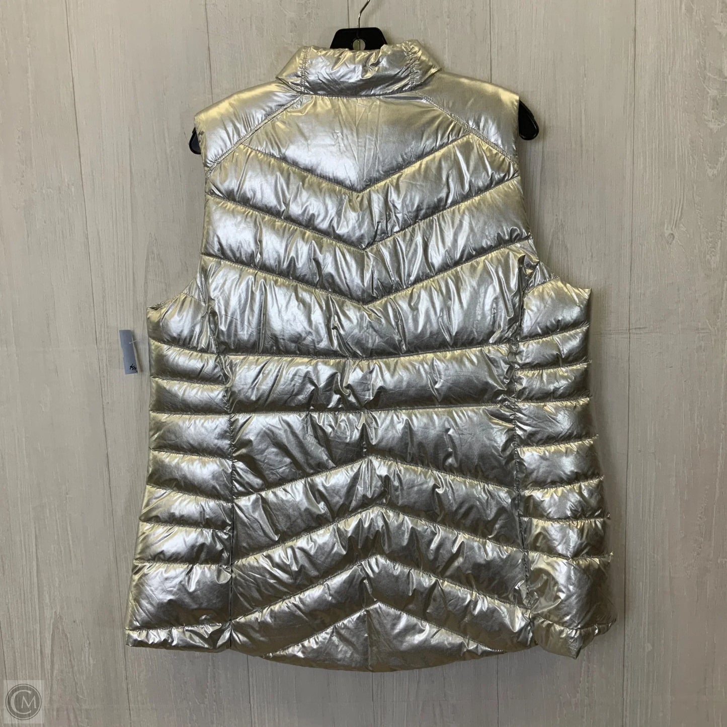 Vest Puffer & Quilted By Livi Active In Silver, Size: 2x