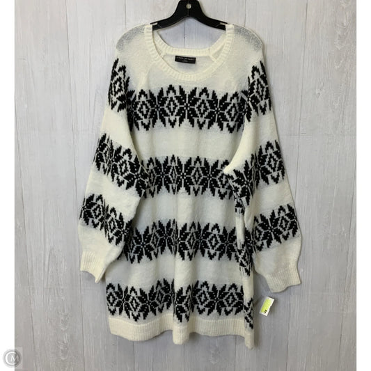 Sweater By Lane Bryant In Black & White, Size: 3x
