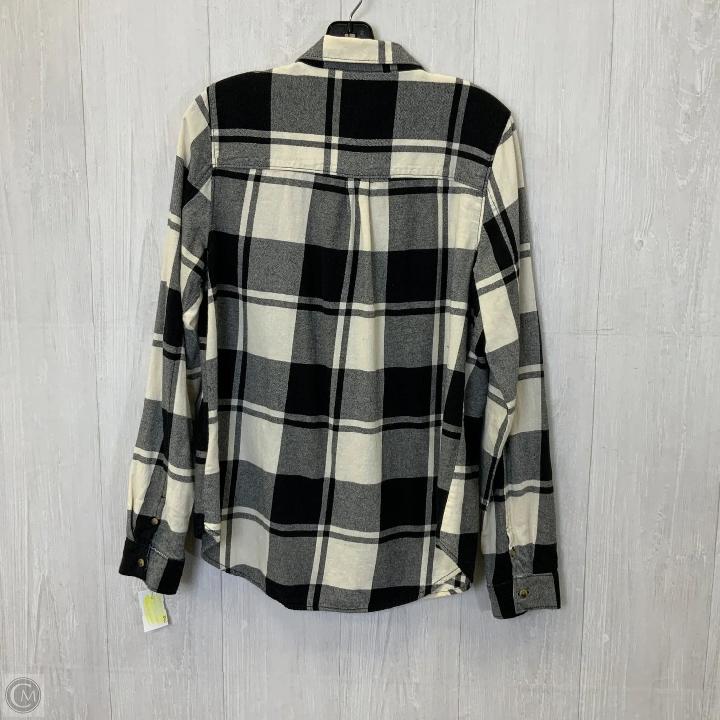 Top Long Sleeve By Vans In Plaid Pattern, Size: L
