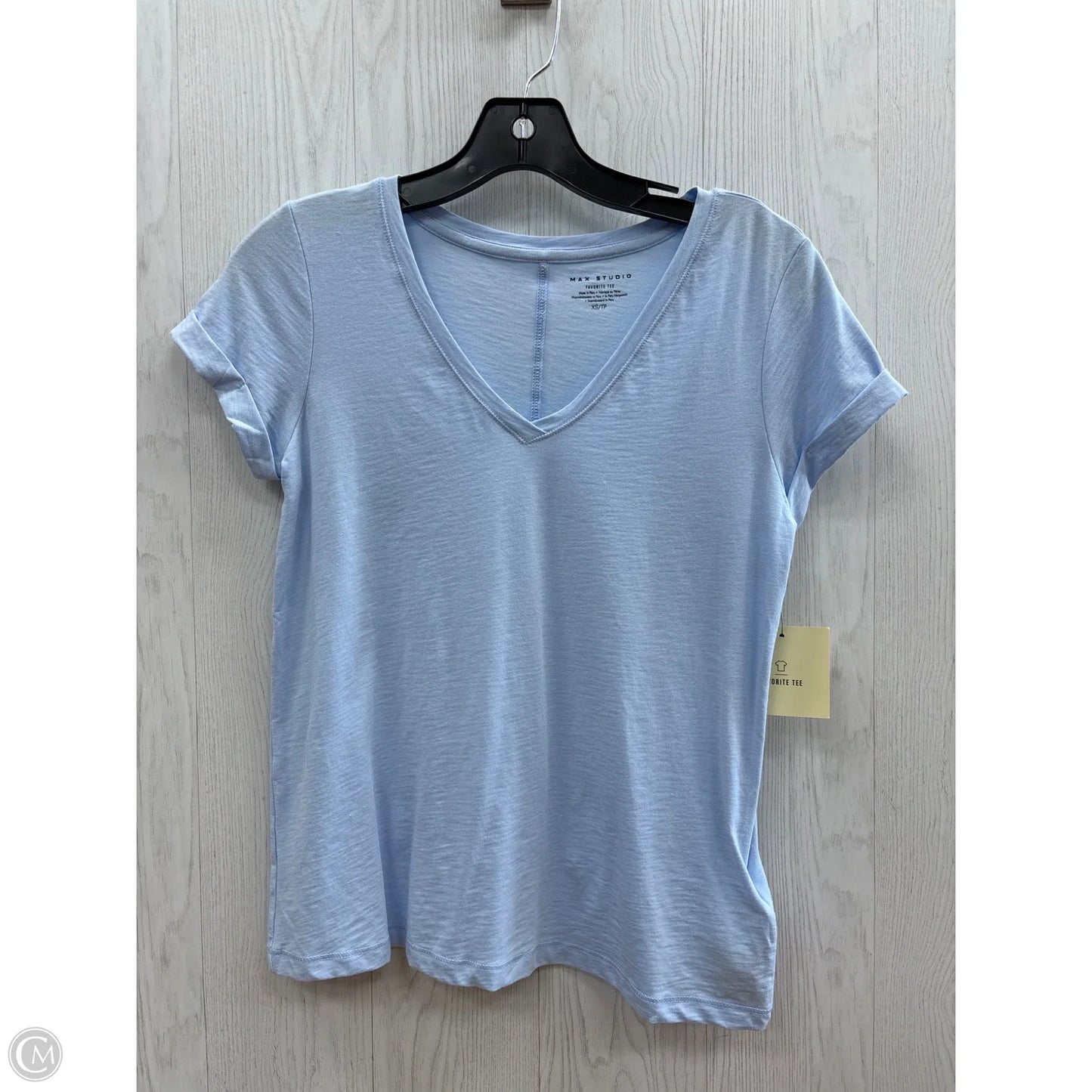 Top Short Sleeve Basic By Max Studio In Blue, Size: Xs