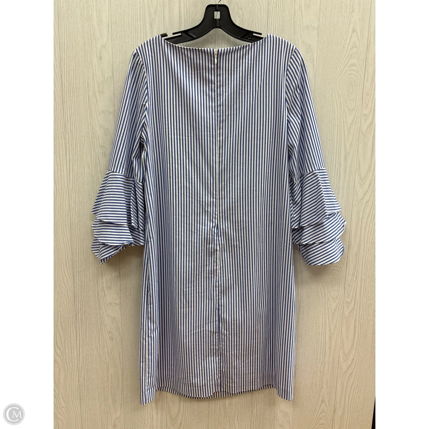 Dress Casual Short By Chicos In Blue, Size: S