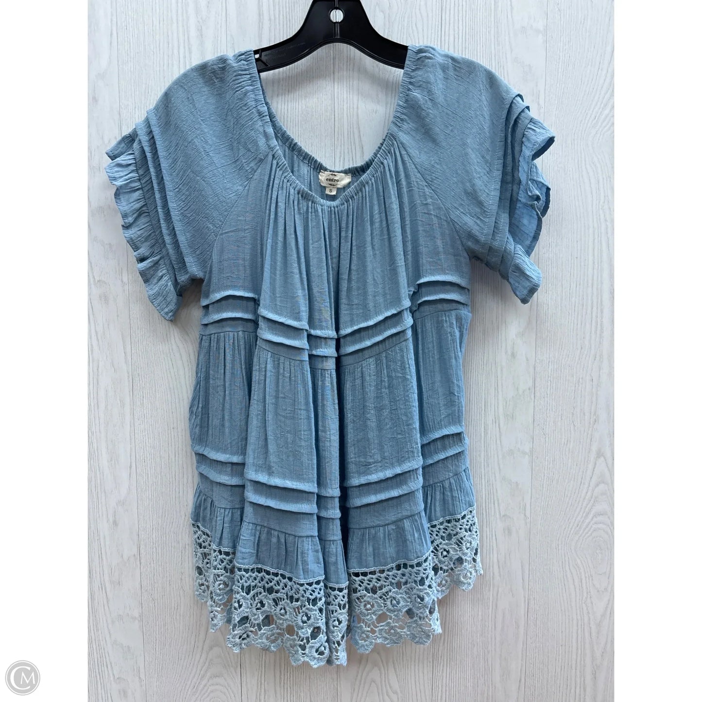 Top Short Sleeve By Entro In Blue, Size: S