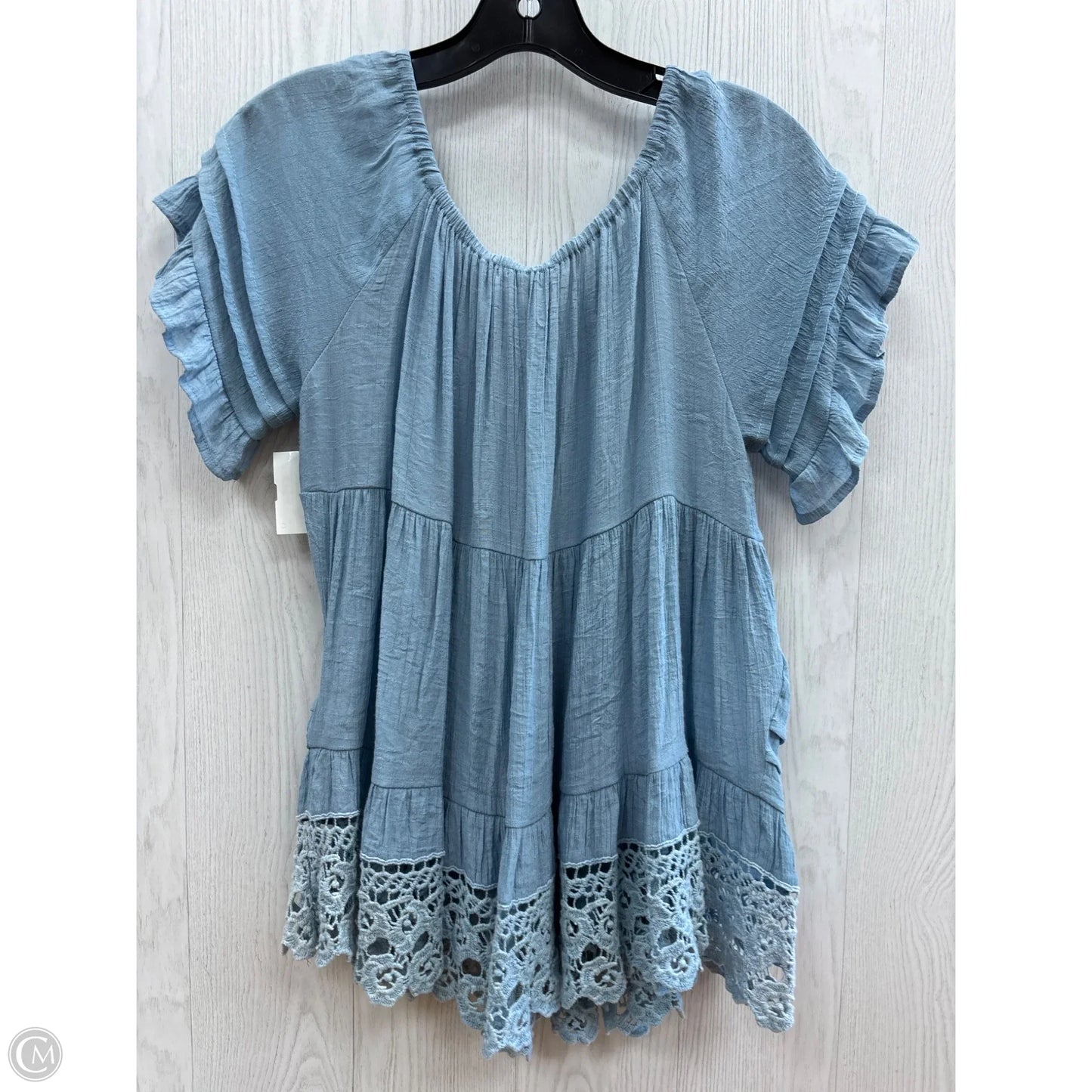 Top Short Sleeve By Entro In Blue, Size: S