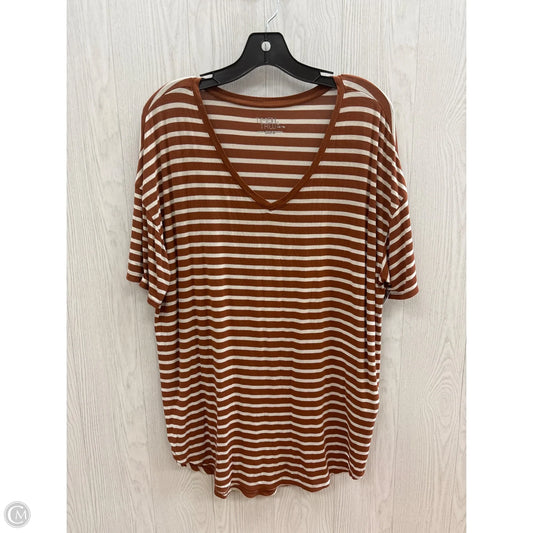 Top Short Sleeve Basic By Time And Tru In Striped Pattern, Size: L