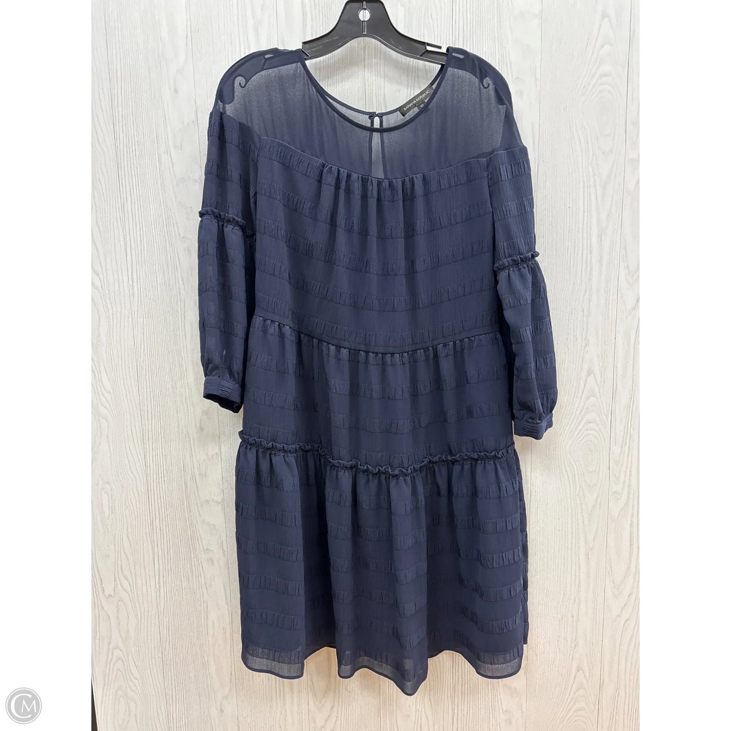 Dress Casual Short By Banana Republic In Navy, Size: 10