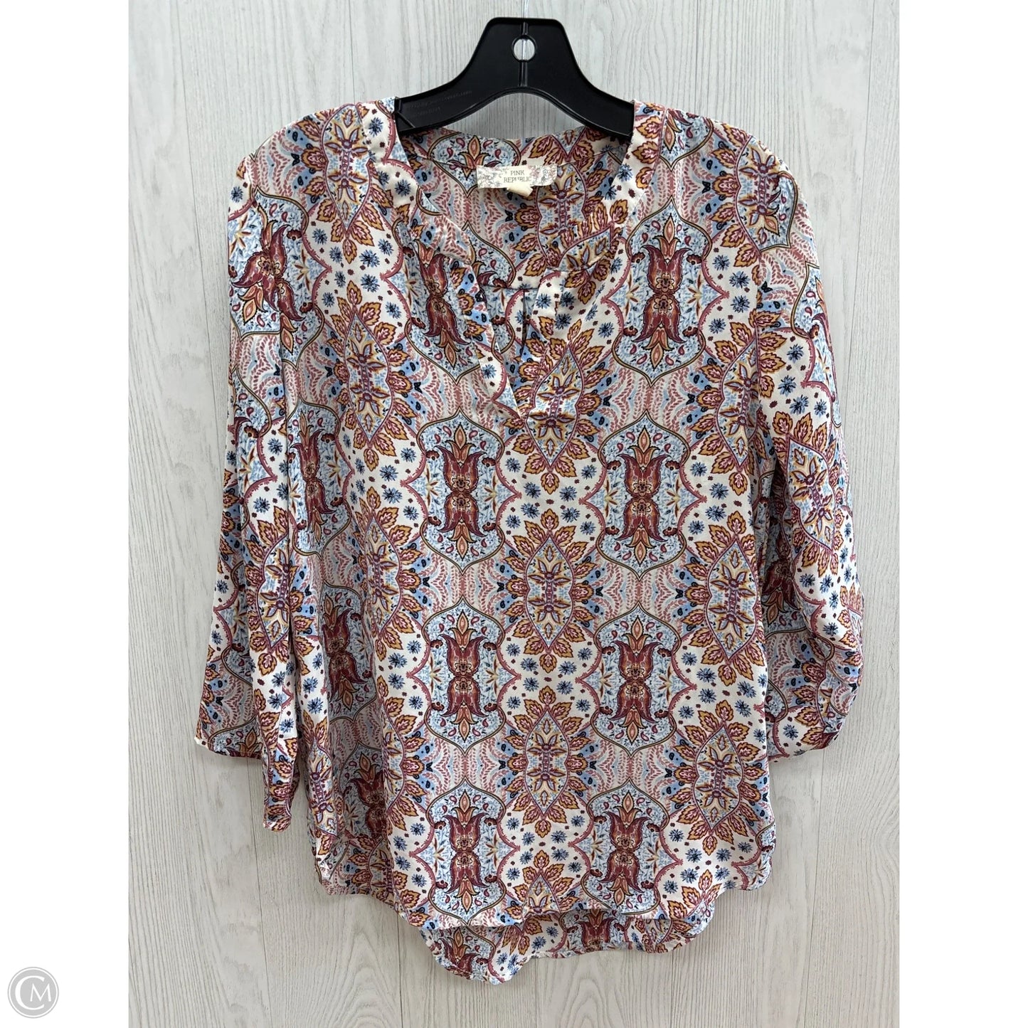 Top 3/4 Sleeve By Pink Republic In Paisley Print, Size: S