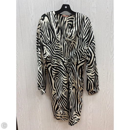 Dress Casual Short By Clothes Mentor In Zebra Print, Size: Xl