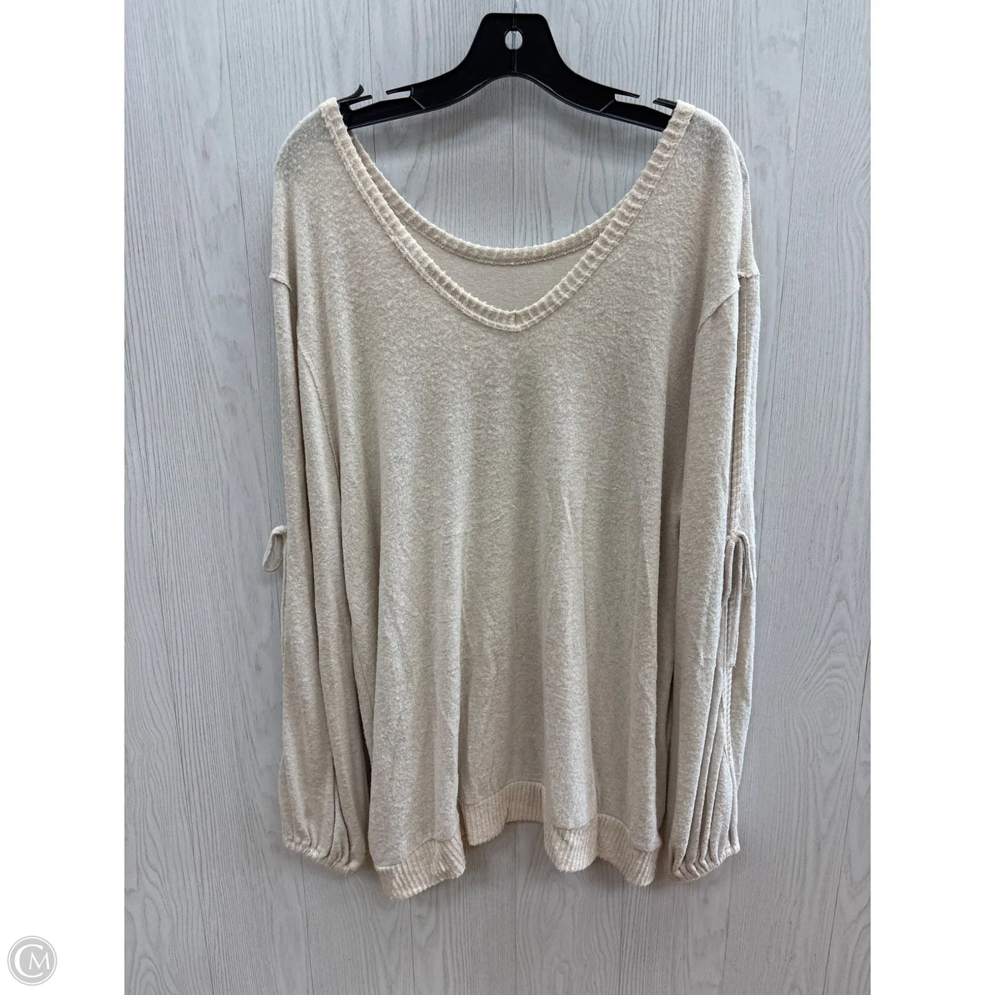 Top Long Sleeve By Maurices In Cream, Size: 2x