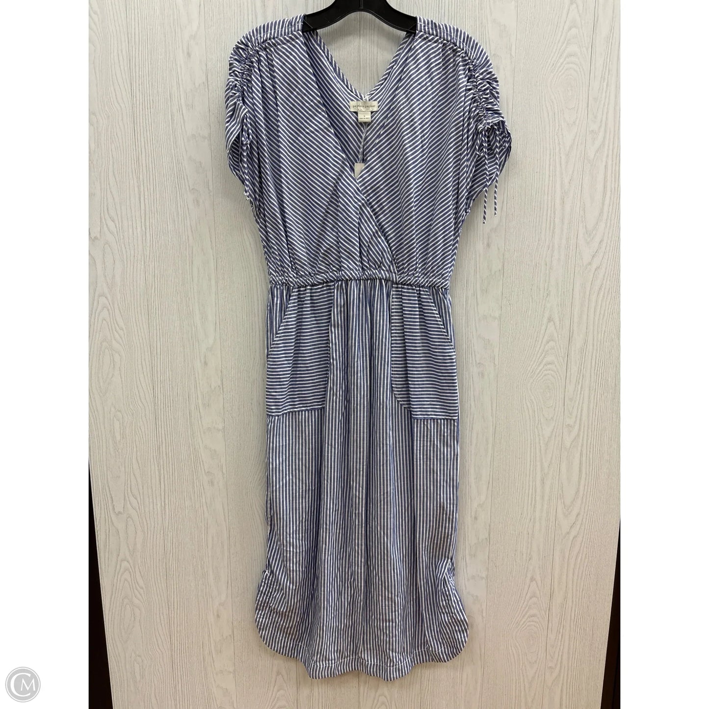 Dress Casual Maxi By Clothes Mentor In Striped Pattern, Size: S