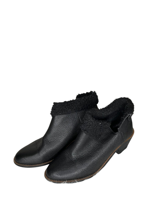 Boots Ankle Heels By Kelsi Dagger In Black, Size: 8