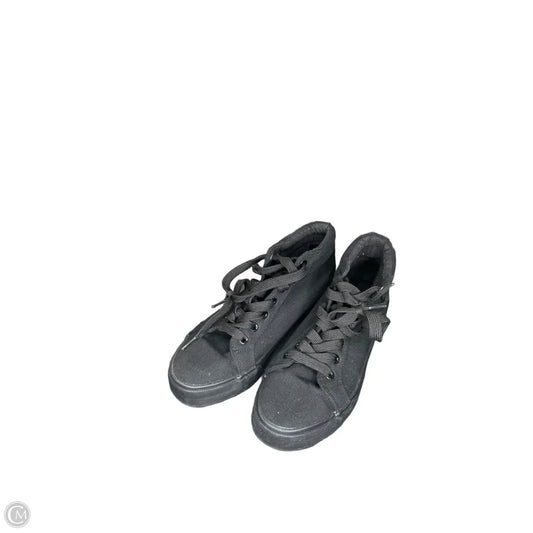 Shoes Sneakers By Clothes Mentor In Black, Size: 7.5