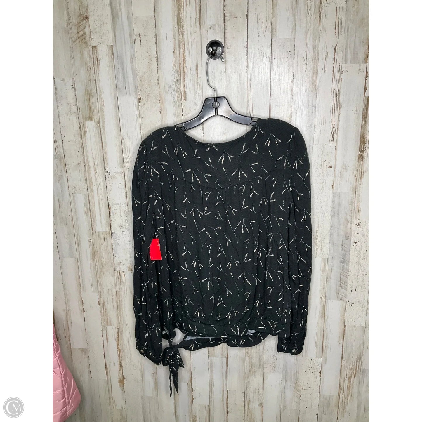 Top Long Sleeve By Universal Thread In Black, Size: L
