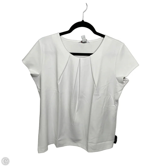 Top Sleeveless By Liz Claiborne In White, Size: L