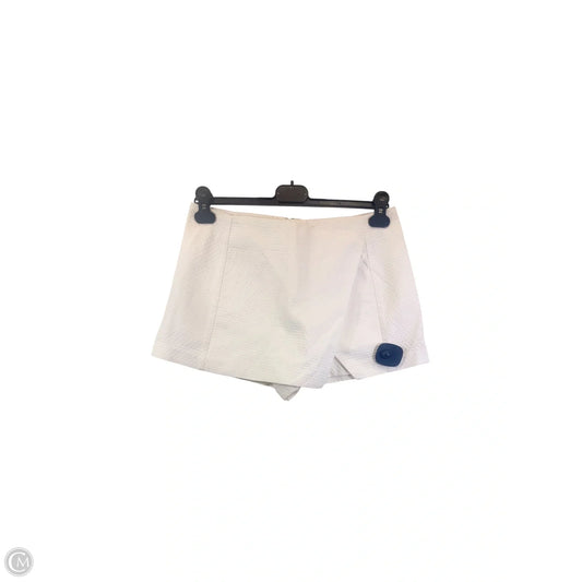Skort Designer By Lilly Pulitzer In White, Size: 4