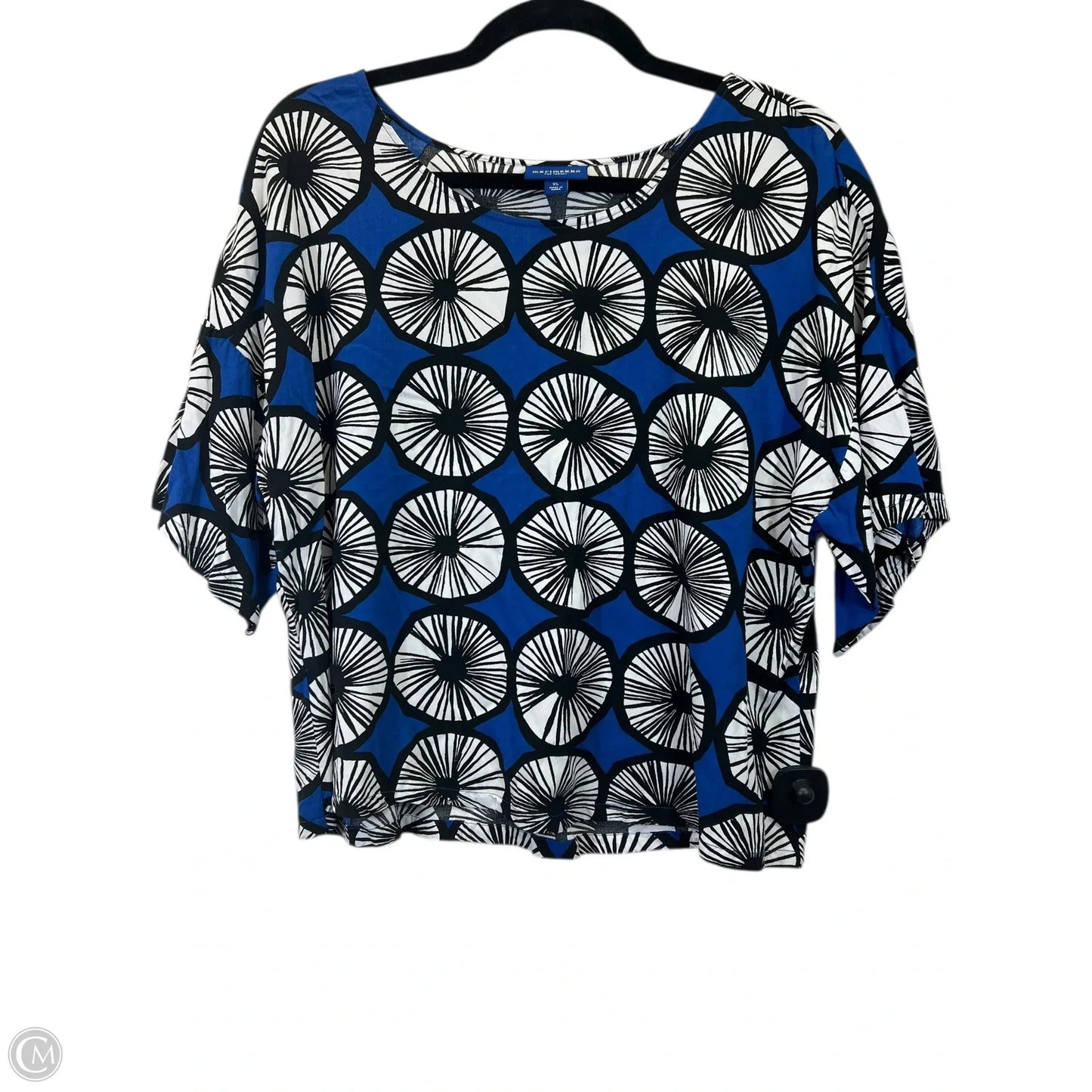 Top Short Sleeve Designer By Marimekko In Blue & White, Size: L