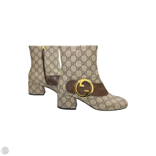 Boots Luxury Designer By Gucci In Brown, Size: 7