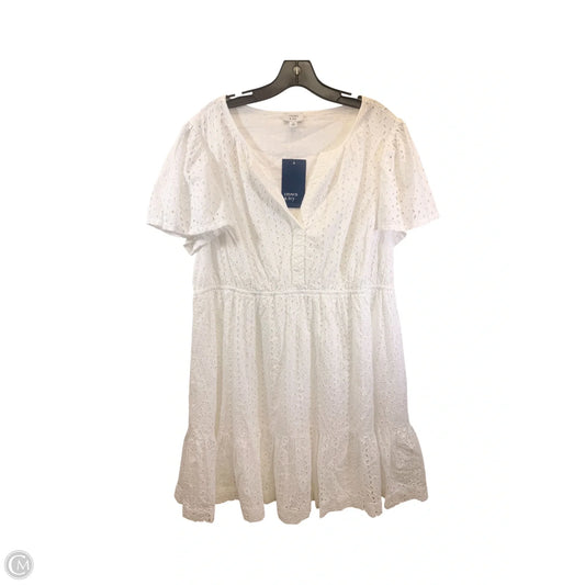 Dress Casual Short By Crown And Ivy In White, Size: 1x