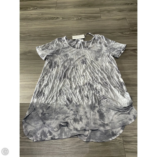 Top Short Sleeve By Cable And Gauge In Grey, Size: M