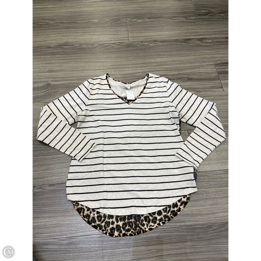 Top Long Sleeve By Ariat In Animal Print, Size: M