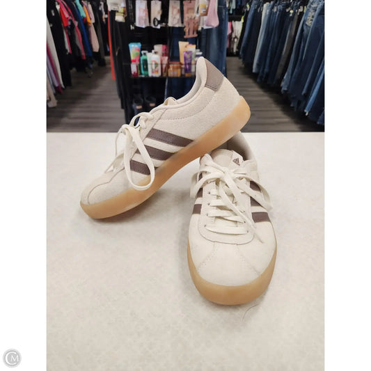 Shoes Sneakers By Adidas In Cream, Size: 6.5