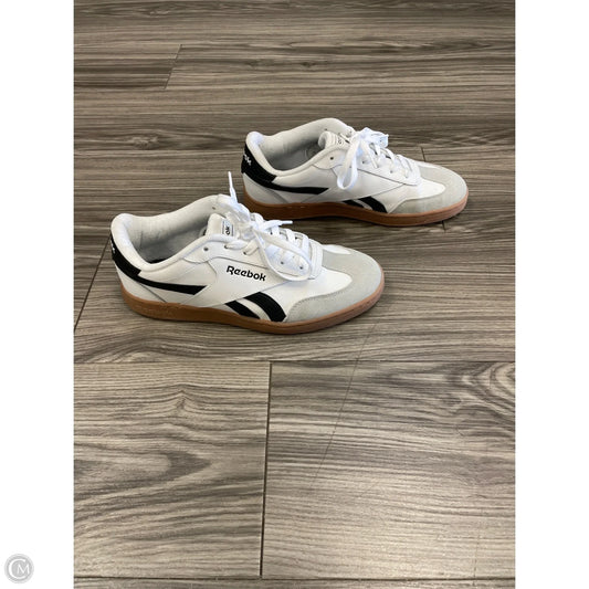Shoes Sneakers By Reebok In Grey & White, Size: 9