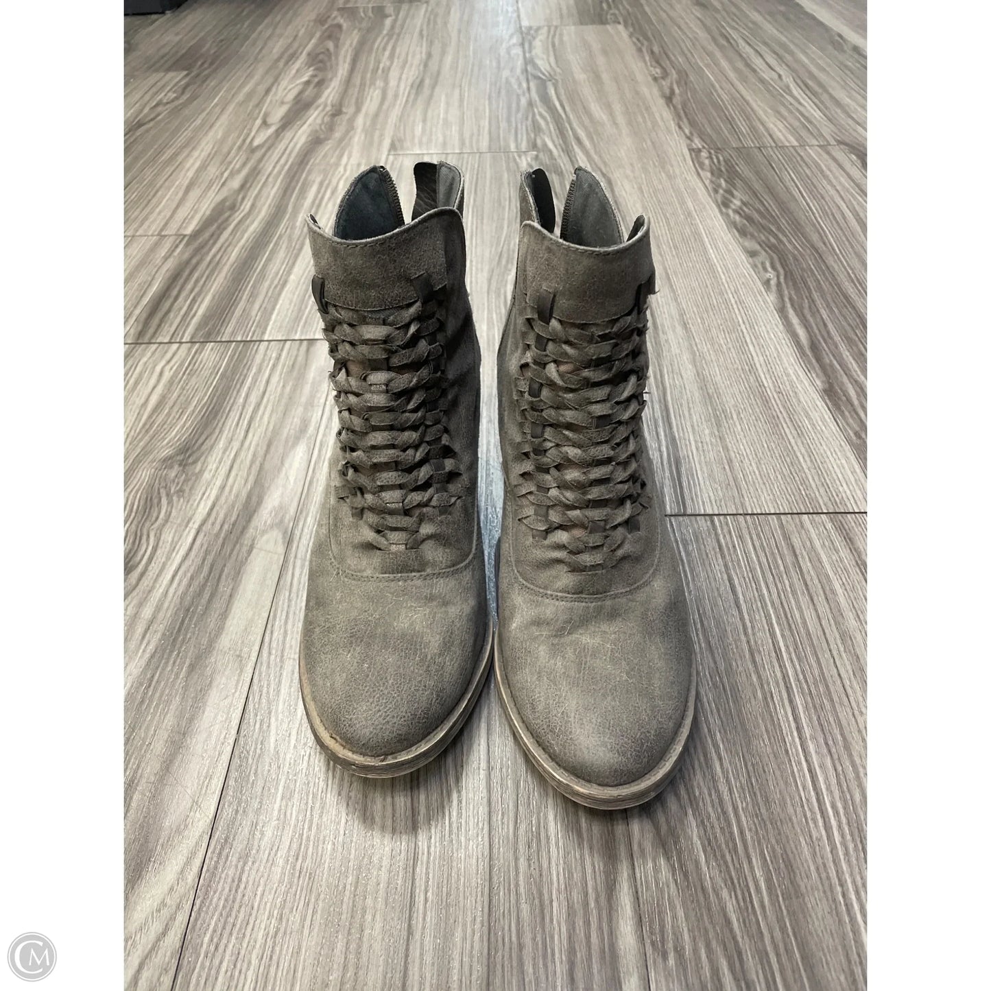 Boots Ankle Heels By Maurices In Grey, Size: 10