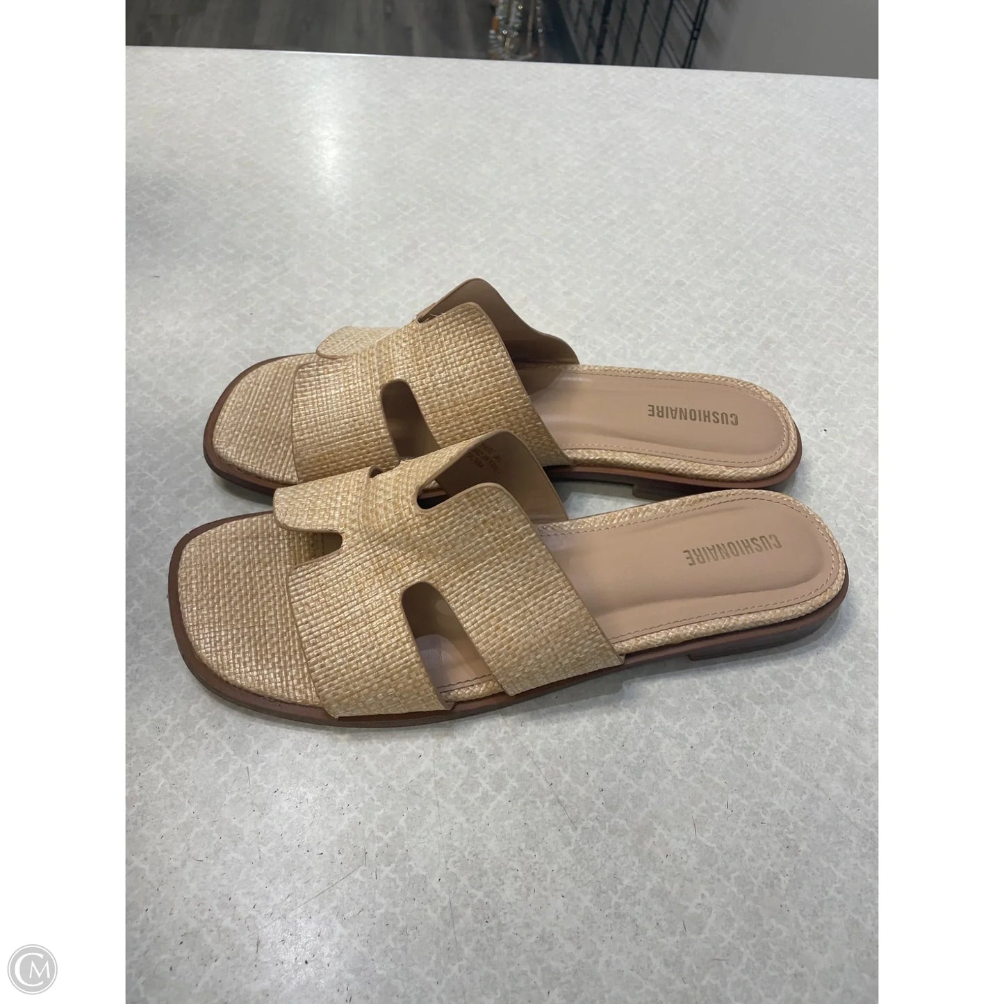 Sandals Flip Flops By Cushionaire In Tan, Size: 9