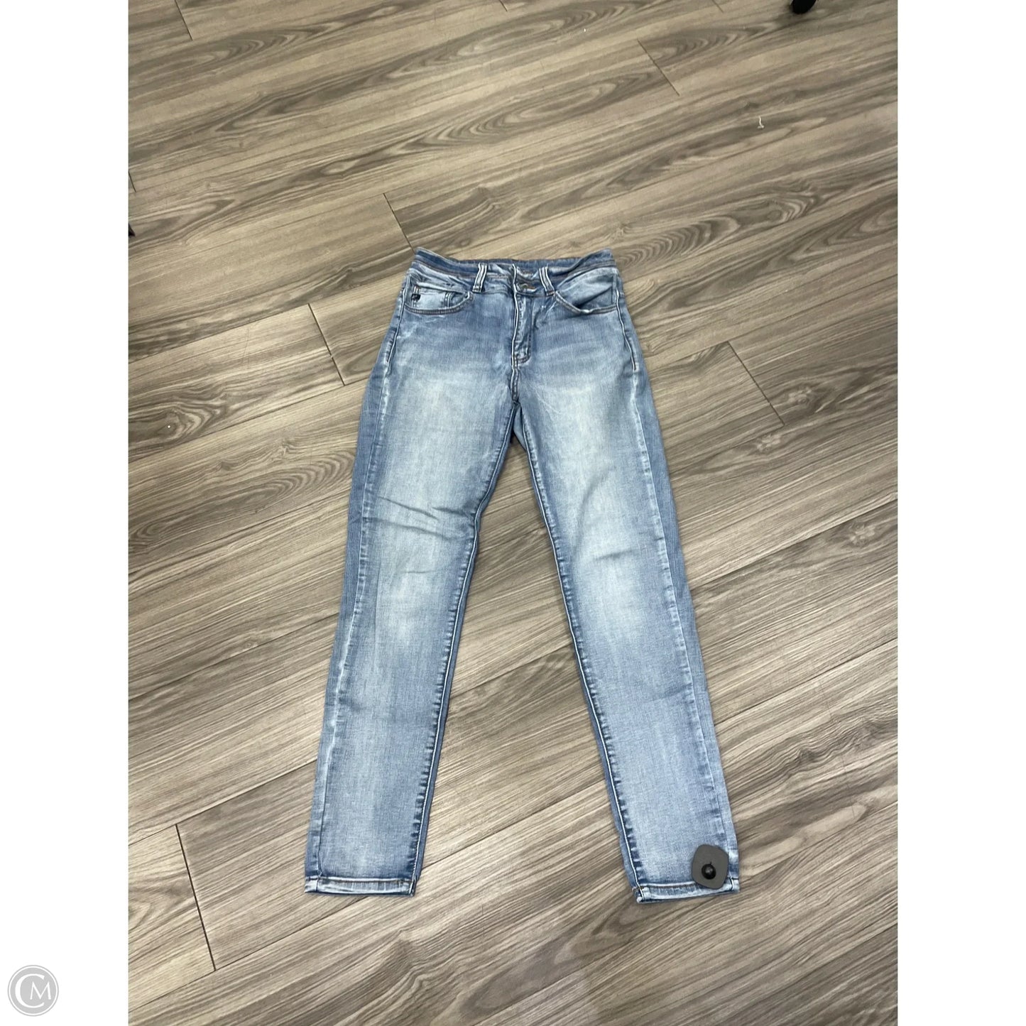 Jeans Skinny By Kancan In Blue, Size: 6