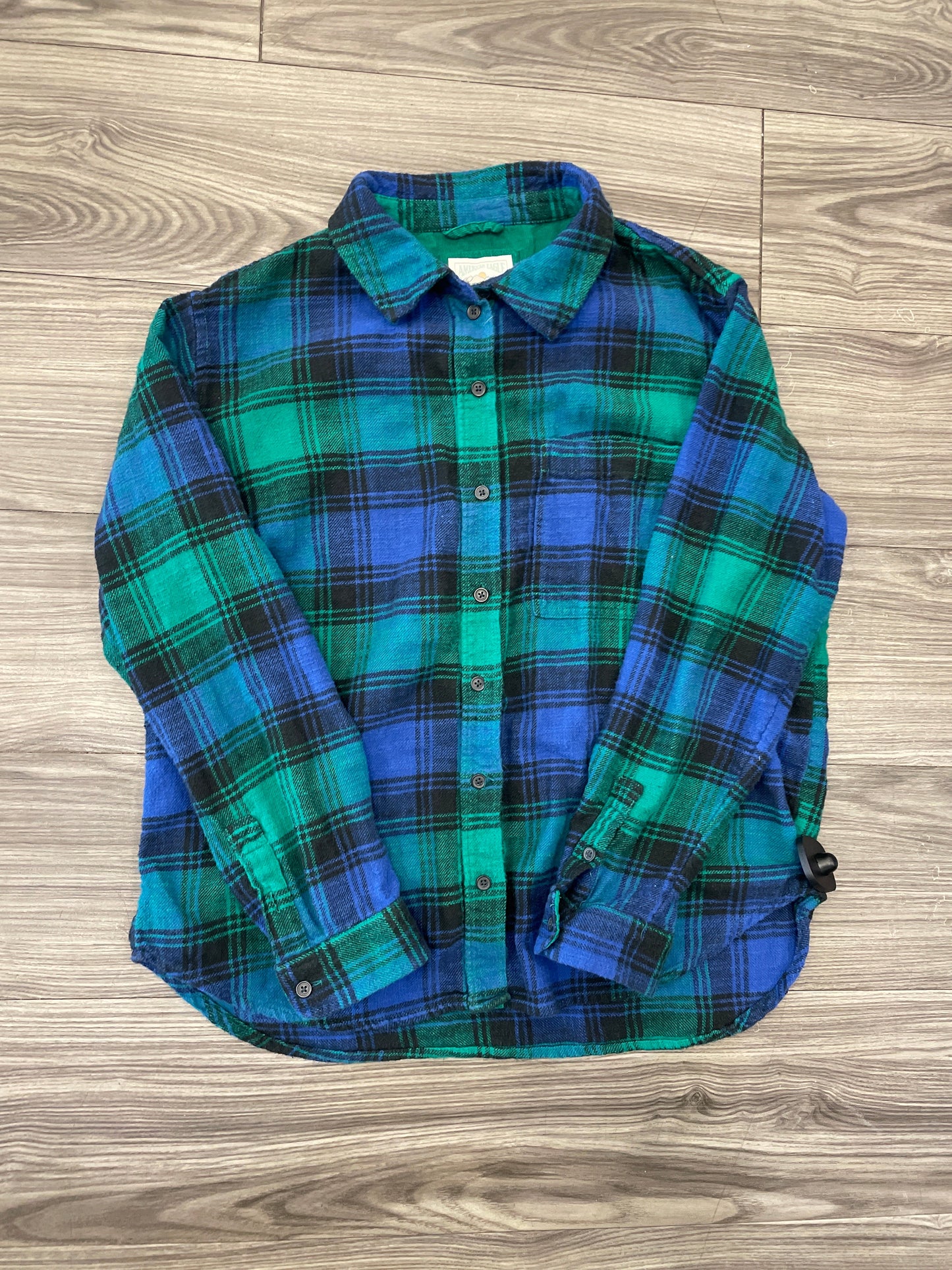 Top Long Sleeve By American Eagle In Plaid Pattern, Size: S