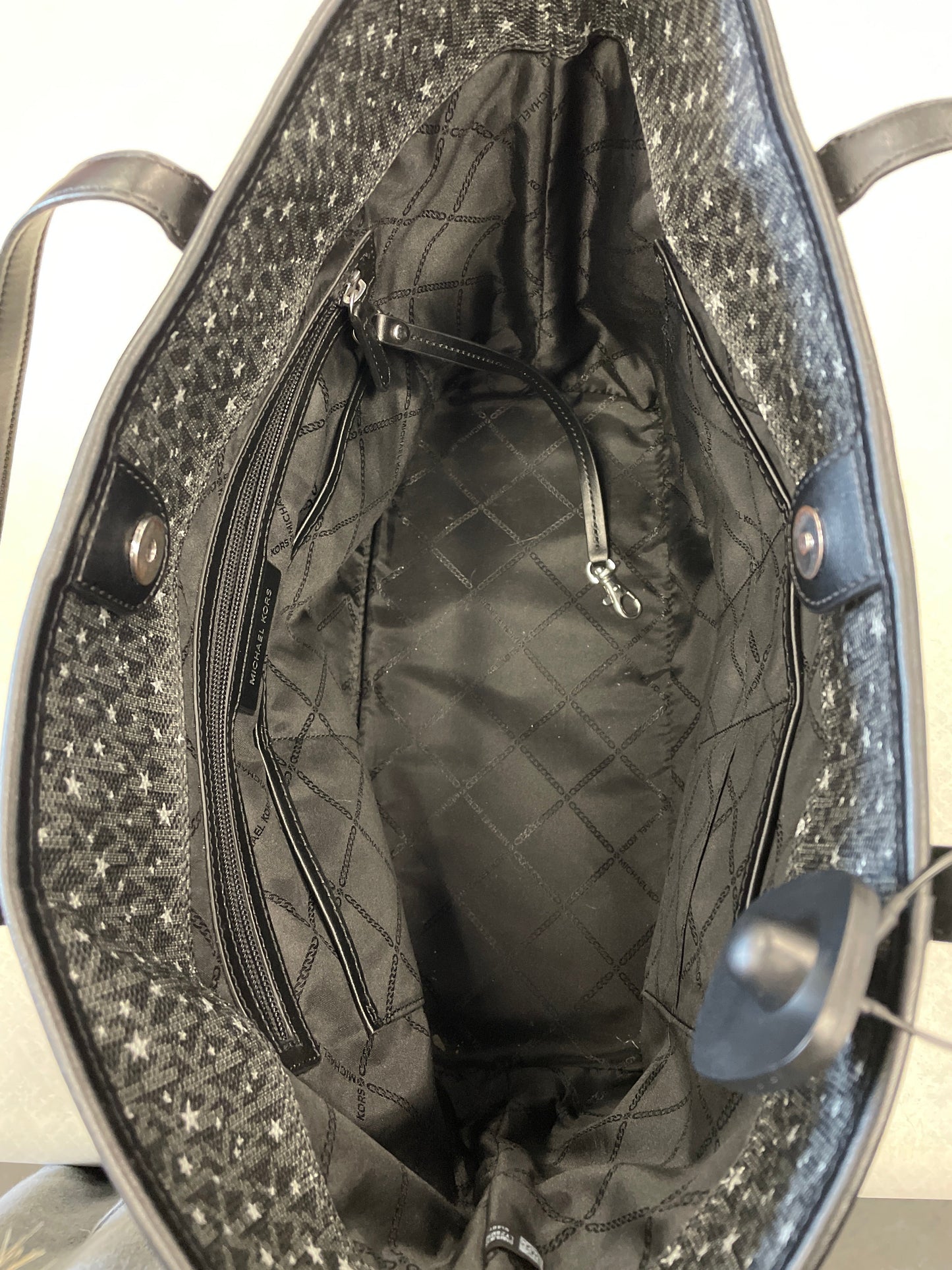 Tote Designer By Michael Kors, Size: Large