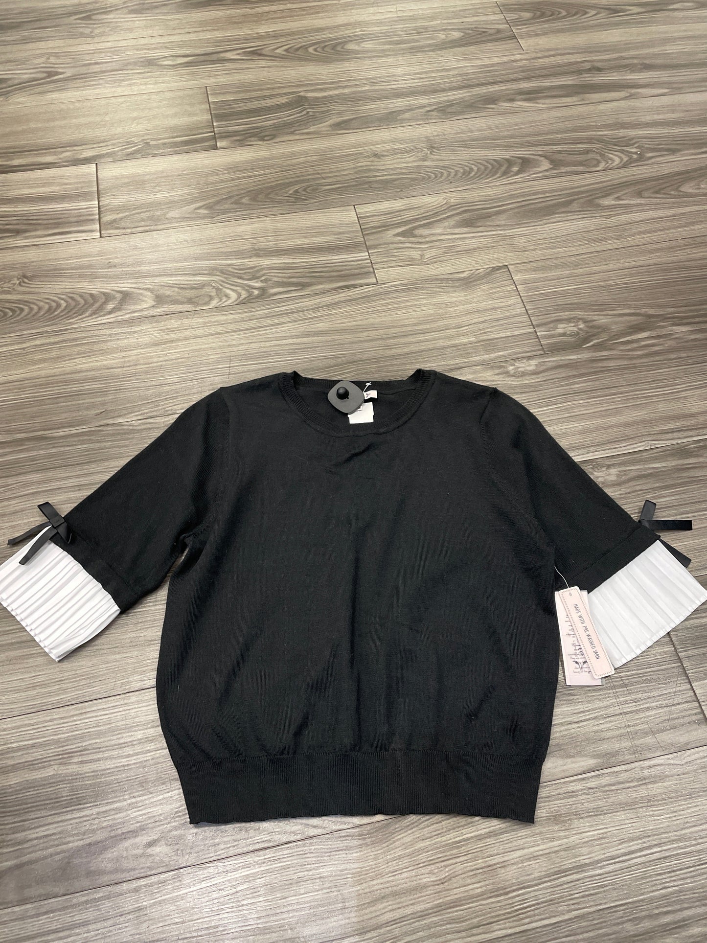 Top Short Sleeve By Nanette By Nanette Lepore In Black, Size: L