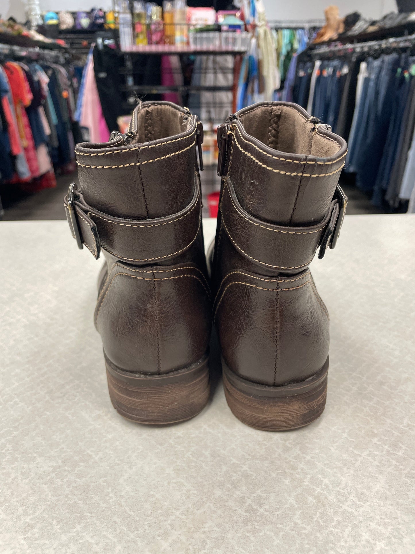 Boots Ankle Flats By Natural Soul In Brown, Size: 8