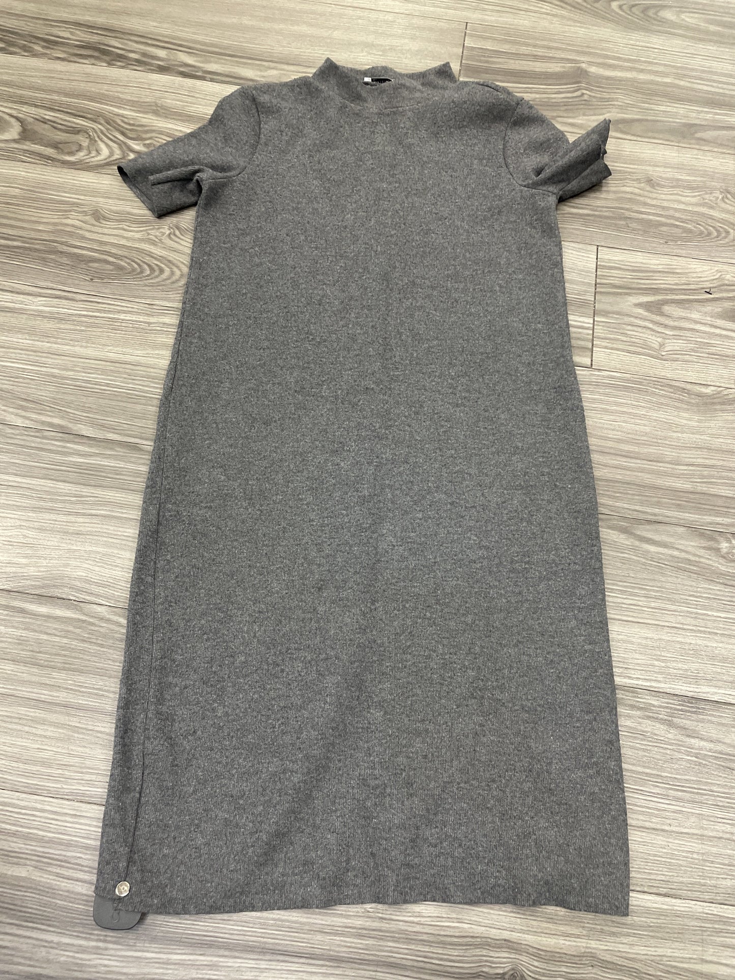 Dress Casual Short By Zara  Size: S
