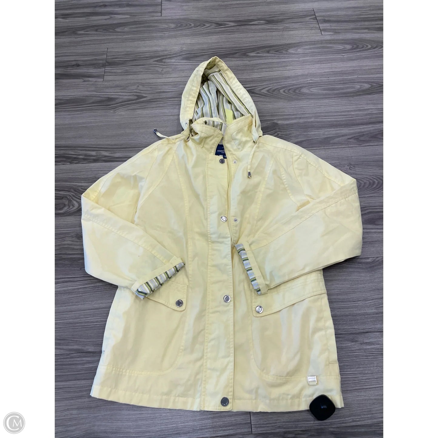 Jacket Windbreaker By Clothes Mentor In Yellow, Size: S