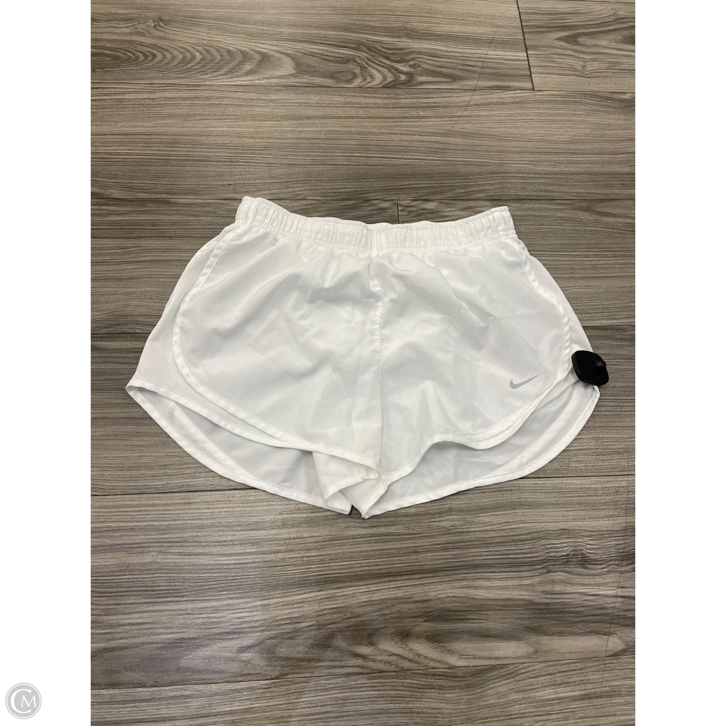 Athletic Shorts By Nike In White, Size: M