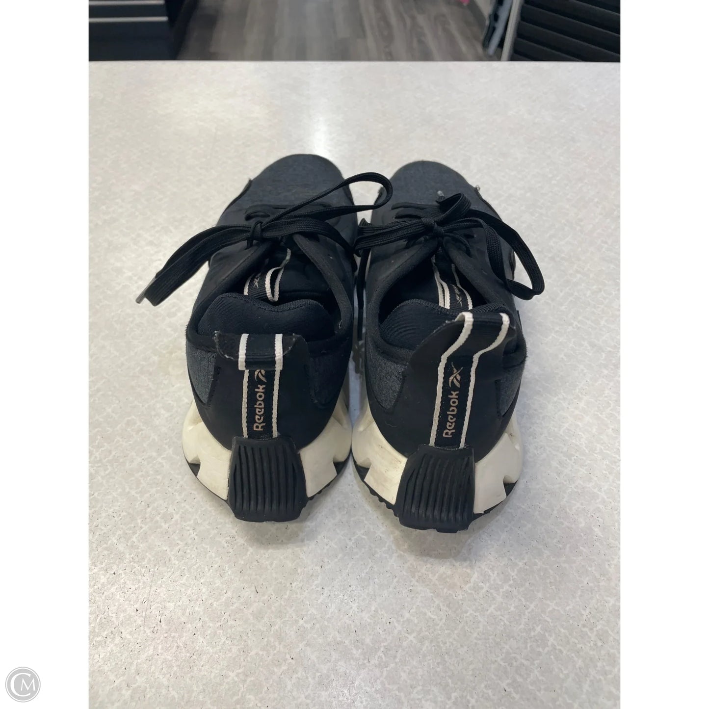 Shoes Athletic By Reebok In Black, Size: 7.5