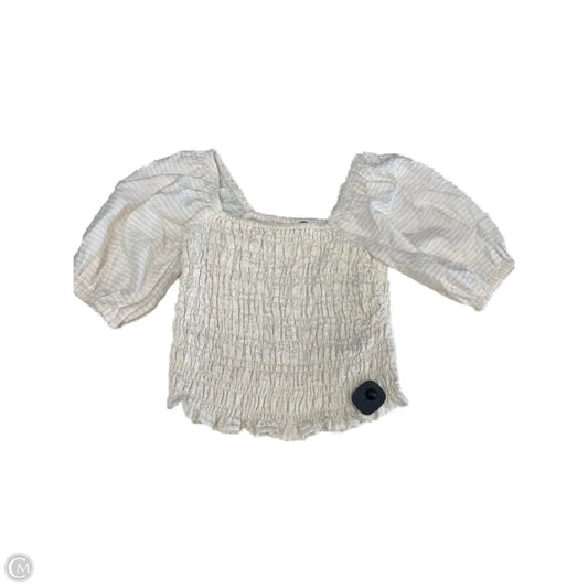 Top Short Sleeve By Old Navy In White, Size: S