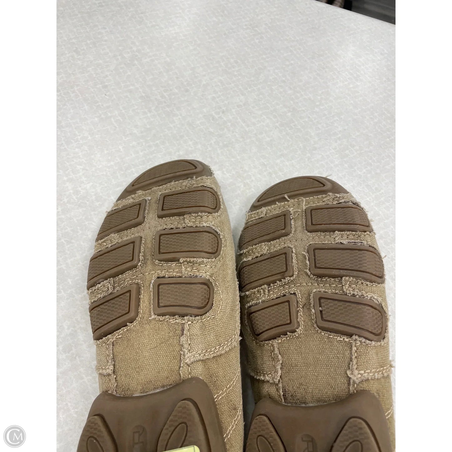 Shoes Sneakers By Roper In Multi-colored, Size: 10