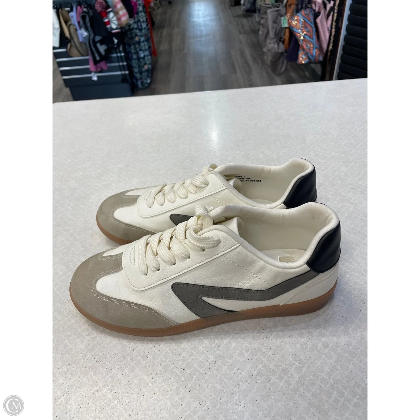 Shoes Sneakers By Dolce Vita In White, Size: 7