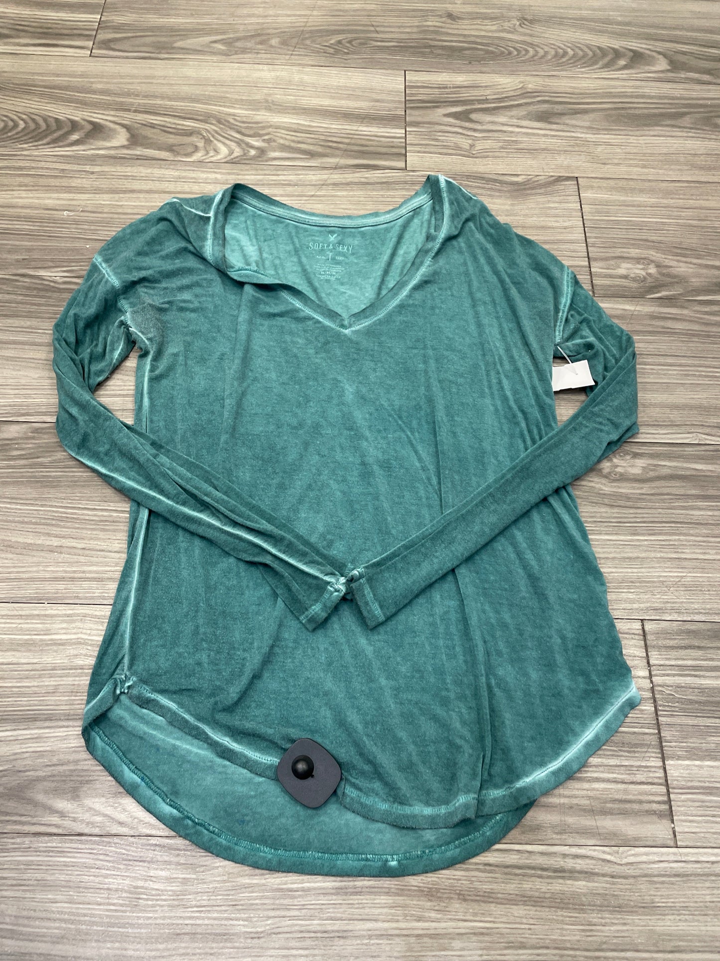 Top Long Sleeve By American Eagle In Green, Size: M