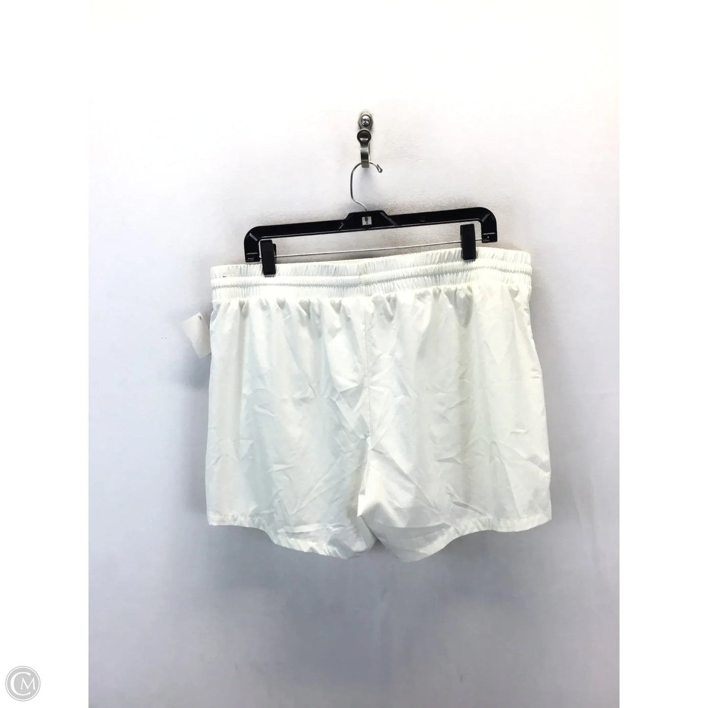 Athletic Shorts By Dsg Outerwear In White, Size: 2x